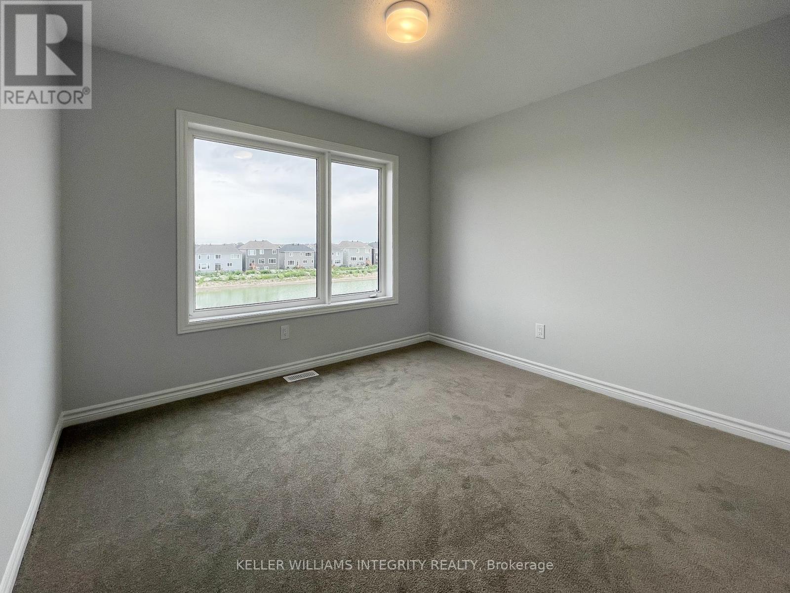 












610 DAMSON GARDENS GROVE

,
Ottawa,




Ontario
K2J7C8

