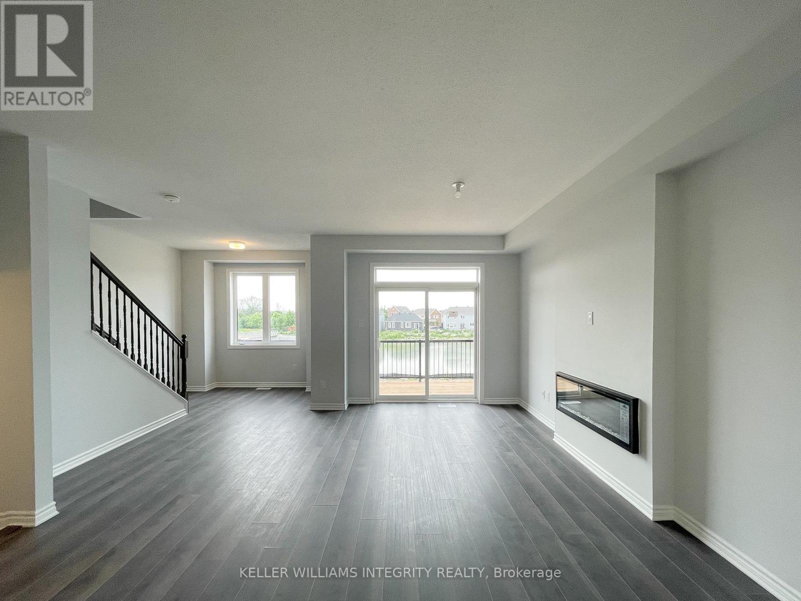 












610 DAMSON GARDENS GROVE

,
Ottawa,




Ontario
K2J7C8

