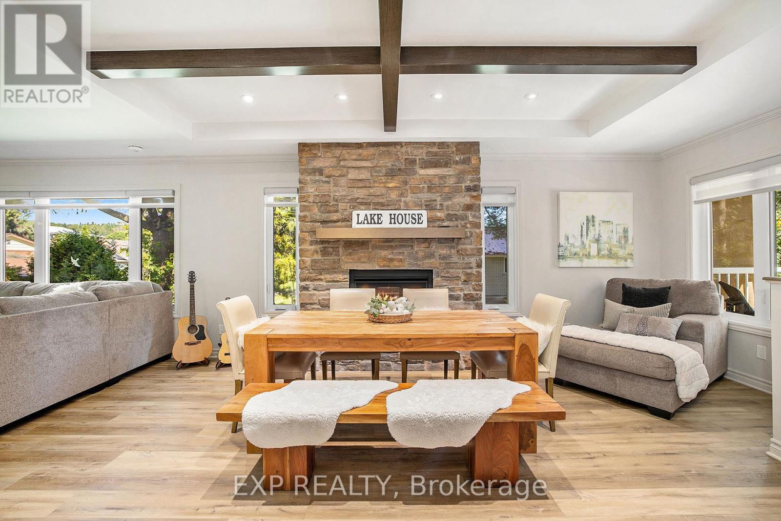 












6 WHELAN STREET N

,
Westport,




Ontario
K0G1X0

