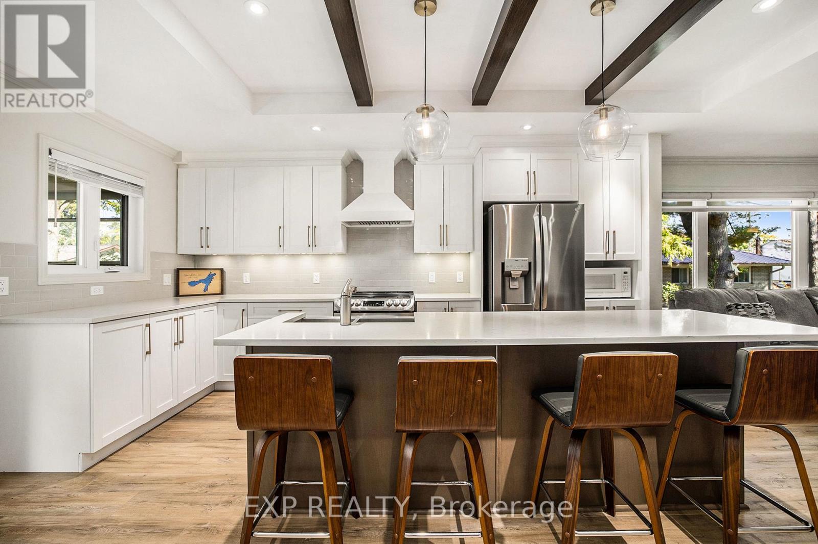 












6 WHELAN STREET N

,
Westport,




Ontario
K0G1X0

