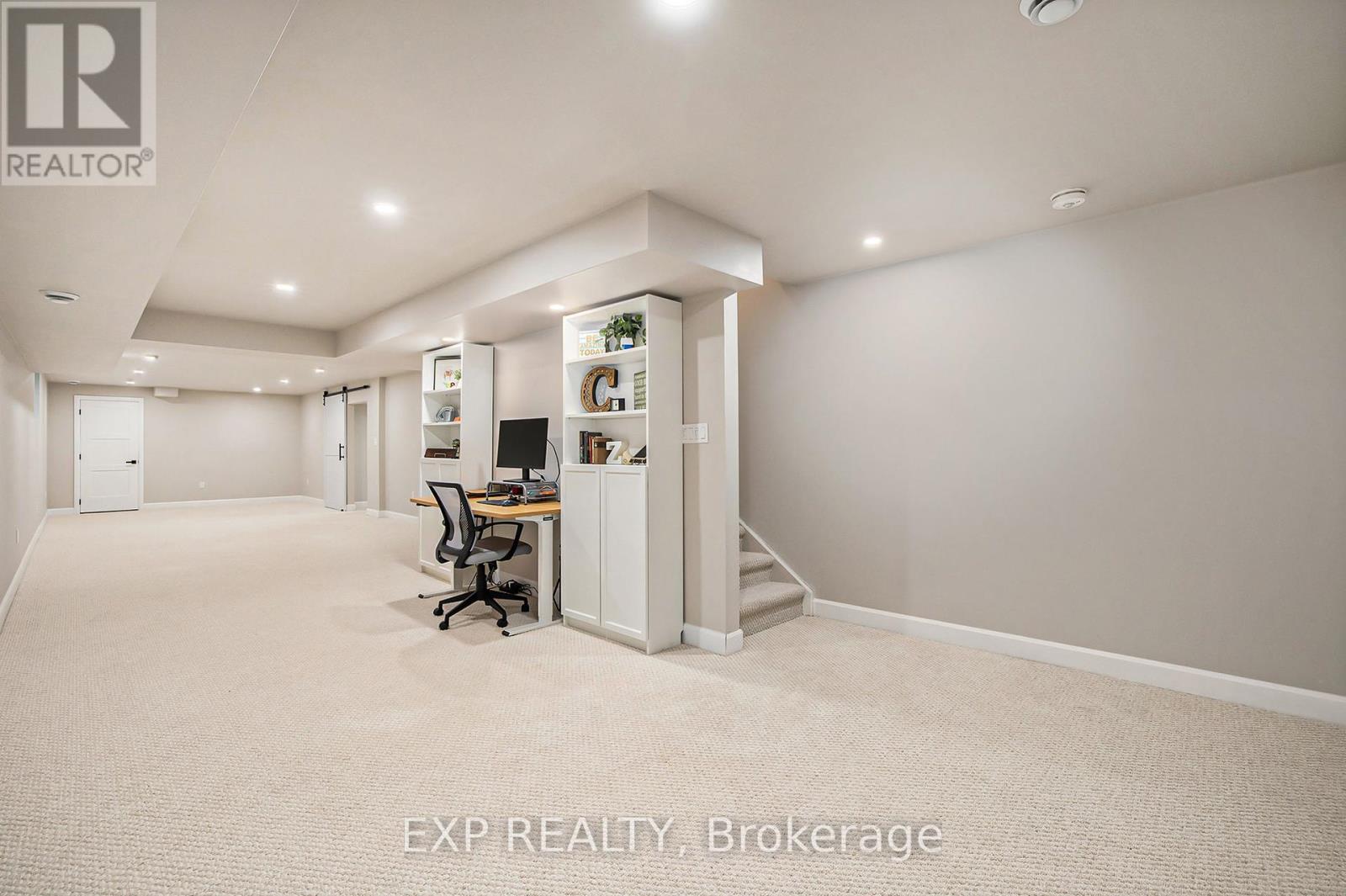 












6 WHELAN STREET N

,
Westport,




Ontario
K0G1X0

