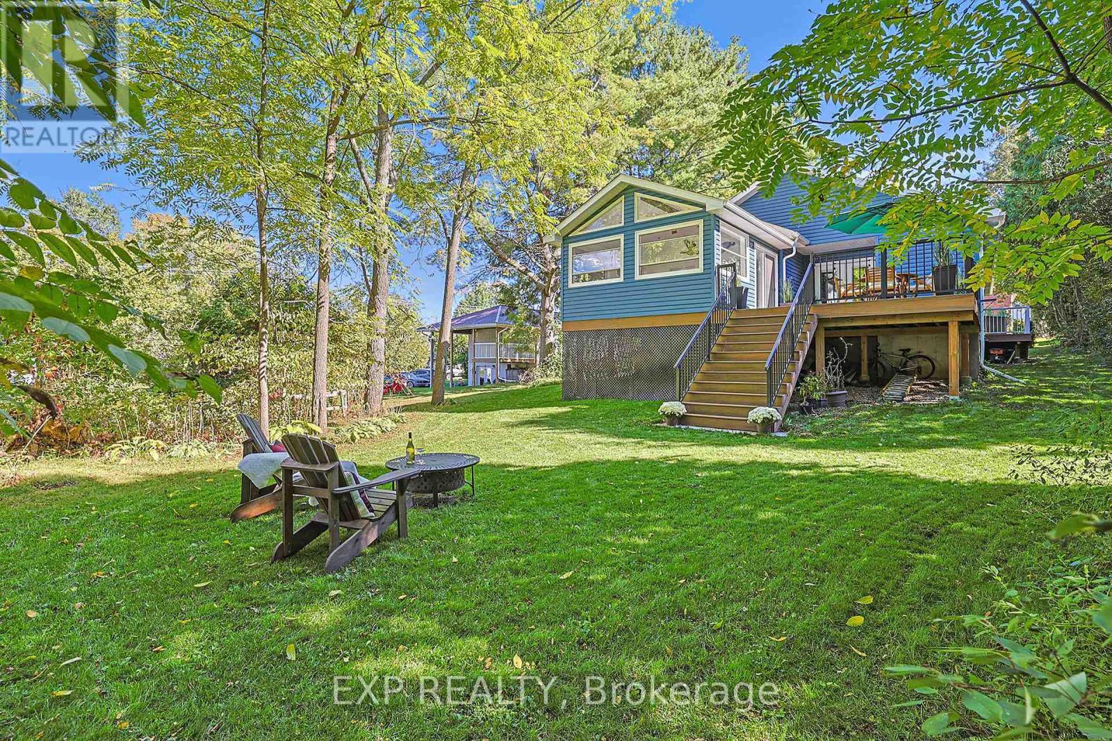 












6 WHELAN STREET N

,
Westport,




Ontario
K0G1X0

