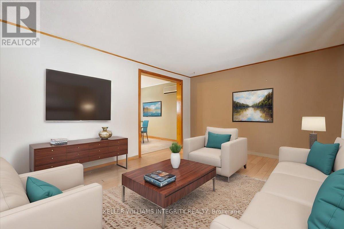 












320 REYNOLDS DRIVE

,
Ottawa,




Ontario
K1E1T2

