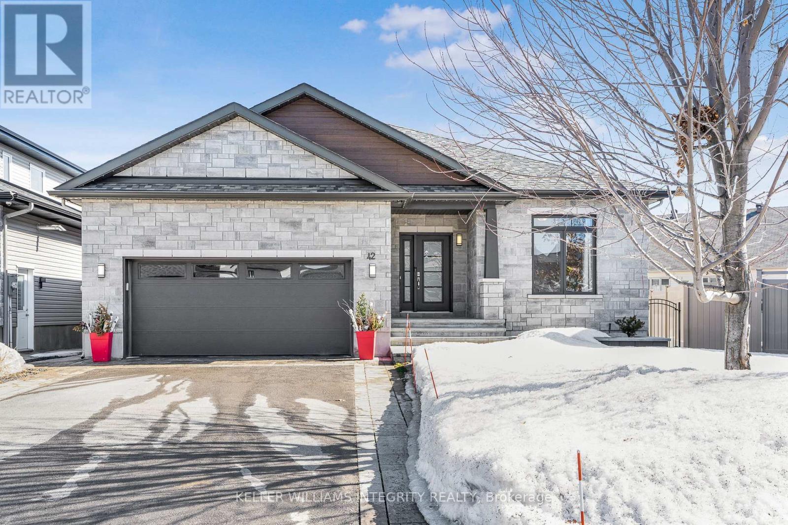 












42 GRANITE STREET

,
Clarence-Rockland,




Ontario
K4K0H8

