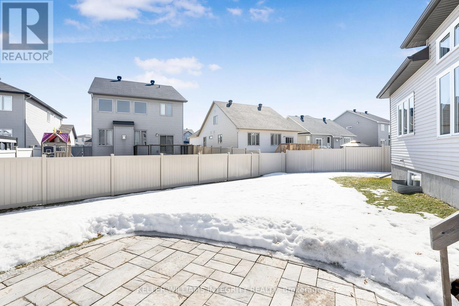 












42 GRANITE STREET

,
Clarence-Rockland,




Ontario
K4K0H8

