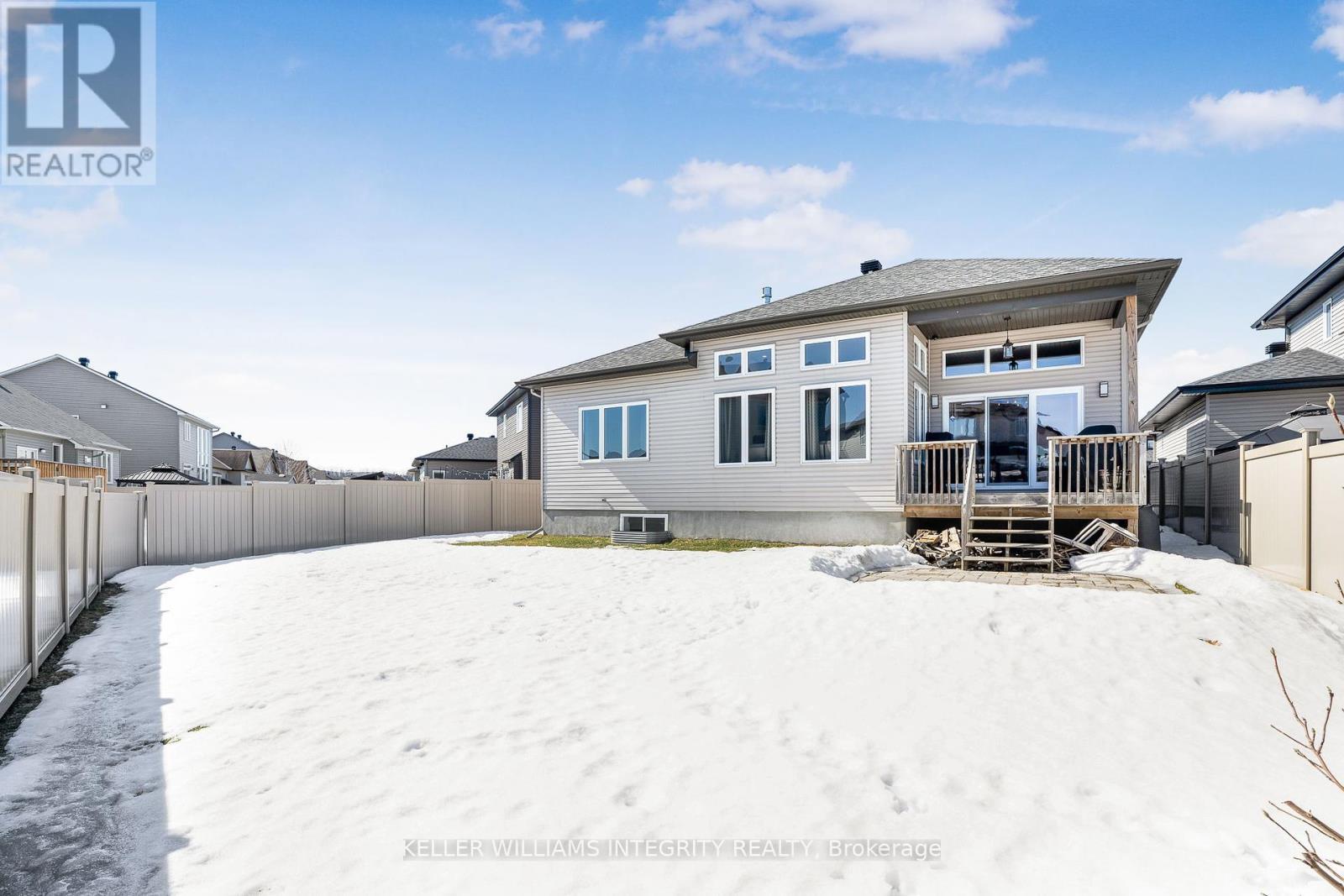 












42 GRANITE STREET

,
Clarence-Rockland,




Ontario
K4K0H8

