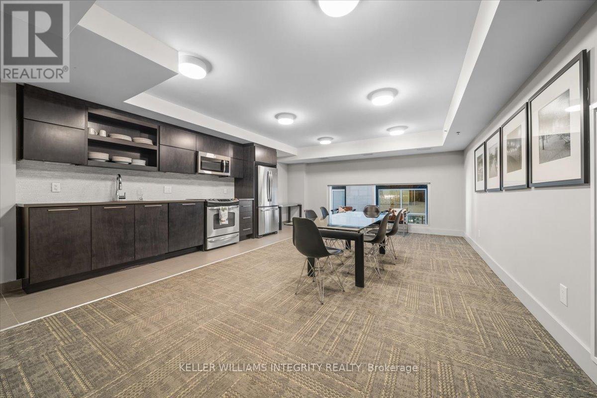 












411 - 88 RICHMOND ROAD

,
Ottawa,




Ontario
K1Z0B1

