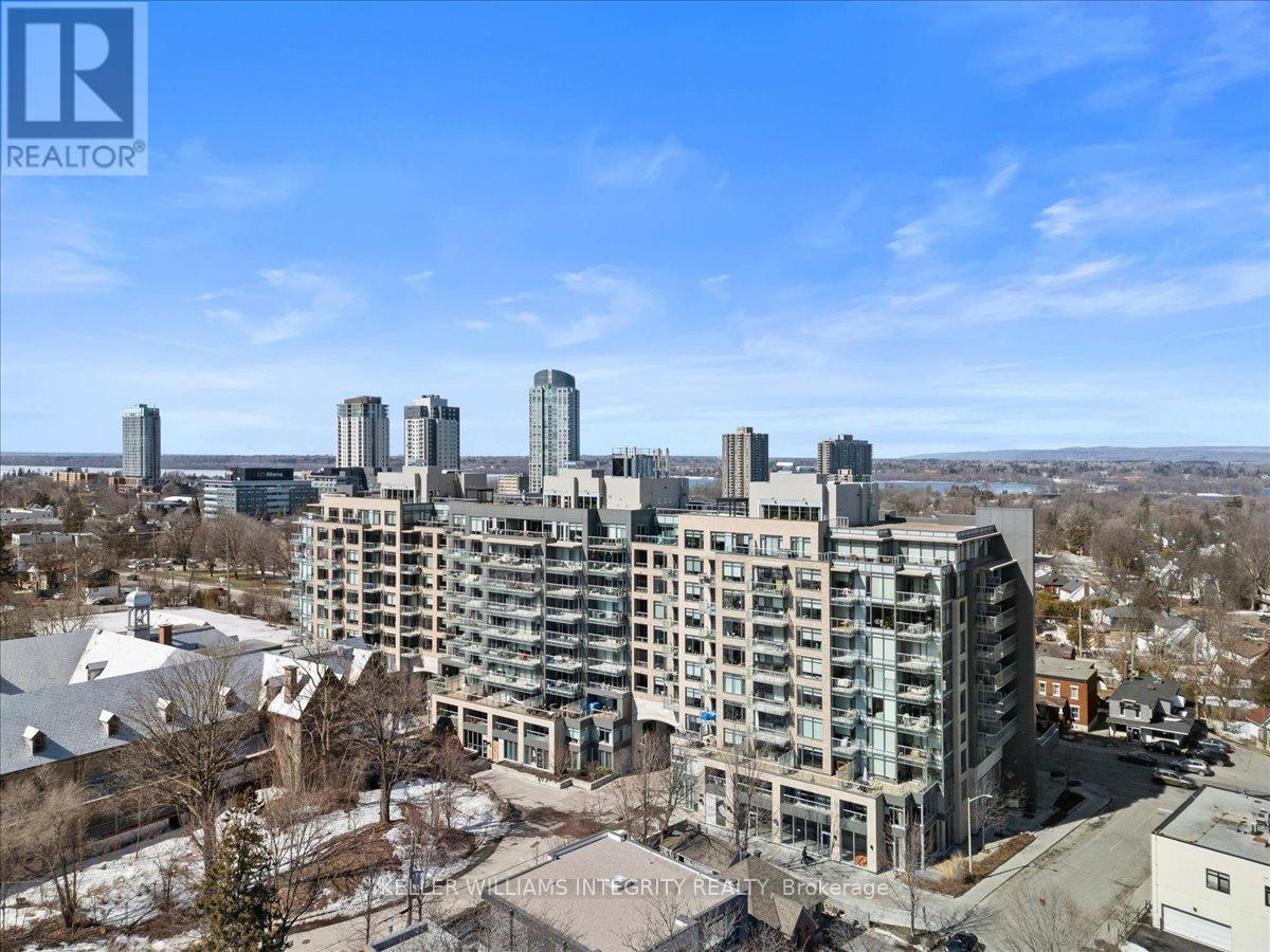 












411 - 88 RICHMOND ROAD

,
Ottawa,




Ontario
K1Z0B1

