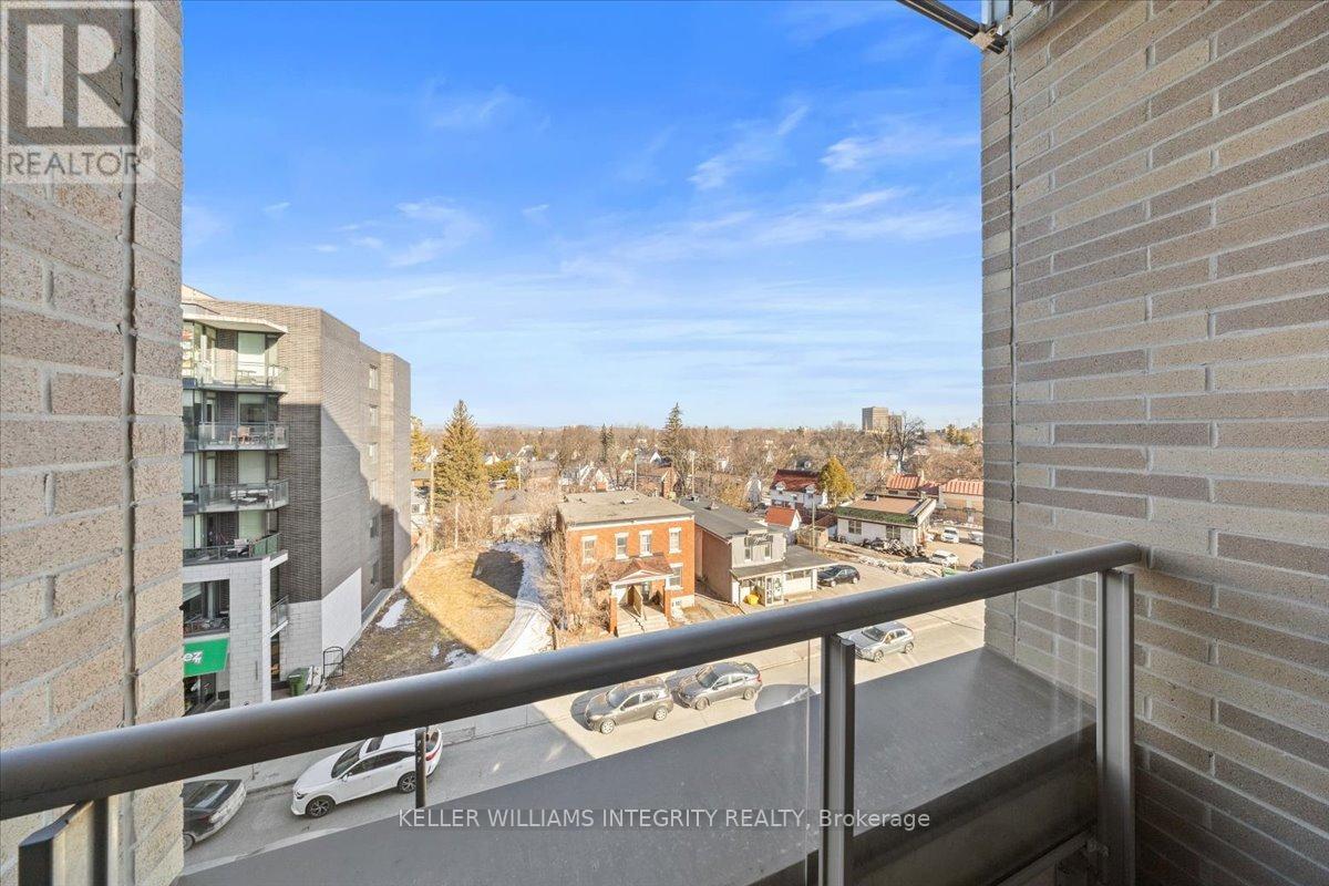 












411 - 88 RICHMOND ROAD

,
Ottawa,




Ontario
K1Z0B1

