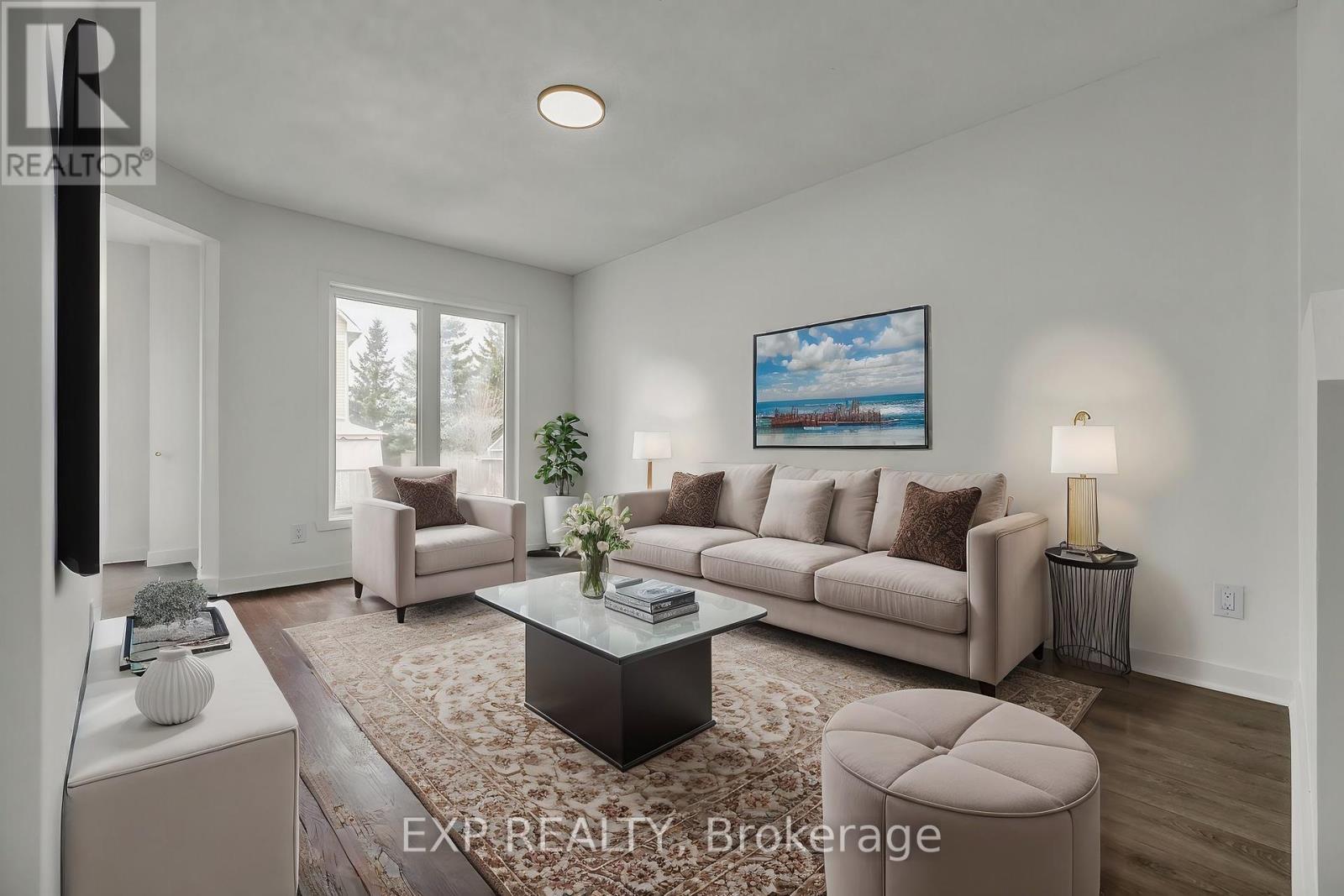 












423 HILLSBORO

,
Ottawa,




Ontario
K2M3A7

