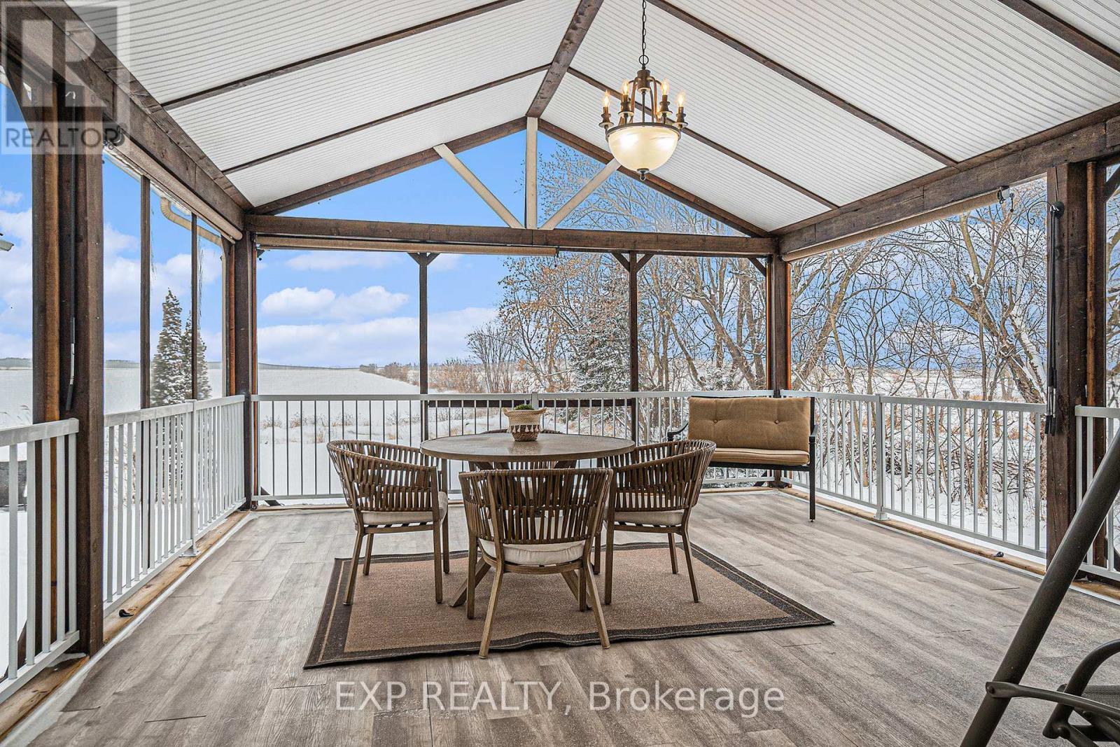 












1508 ST ANDRE ROAD

,
Russell,




Ontario
K0A1W0

