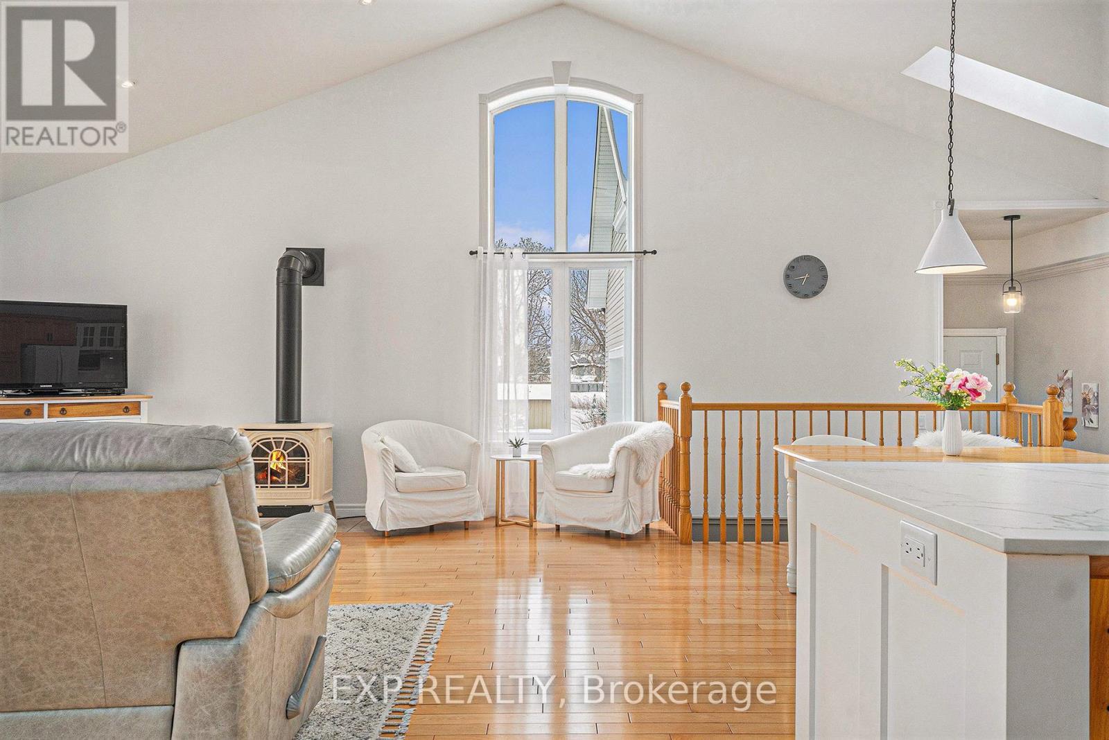 












1508 ST ANDRE ROAD

,
Russell,




Ontario
K0A1W0

