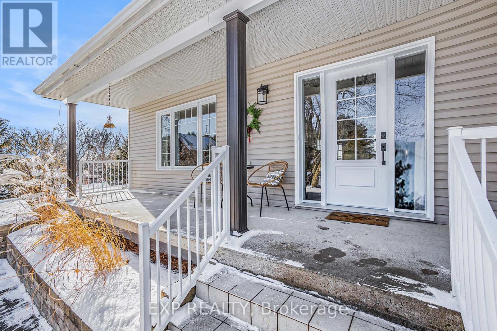 












1508 ST ANDRE ROAD

,
Russell,




Ontario
K0A1W0

