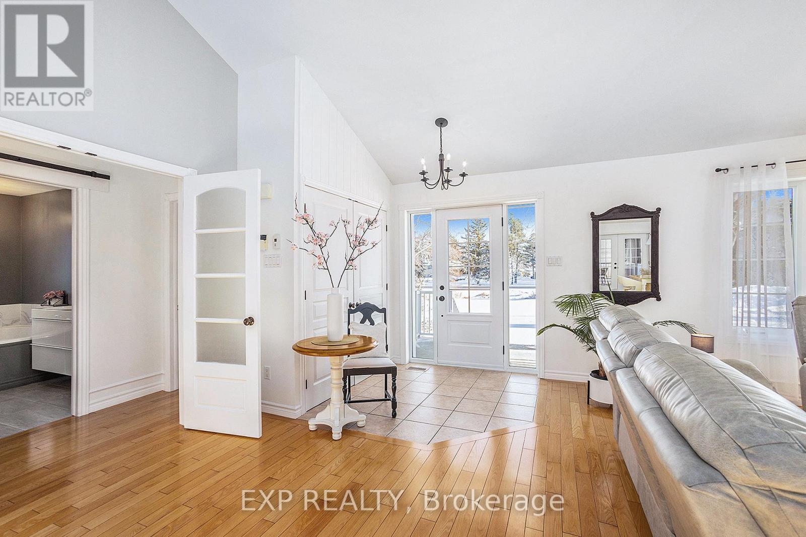 












1508 ST ANDRE ROAD

,
Russell,




Ontario
K0A1W0

