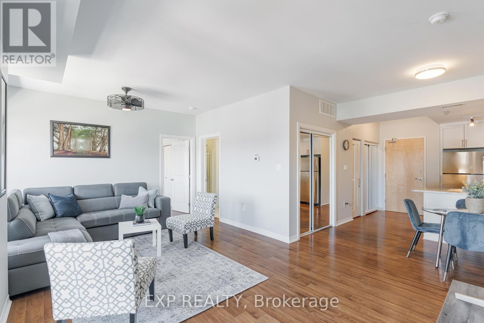 












304 - 225 WINTERFELL

,
Ottawa,




Ontario
K1G4J1

