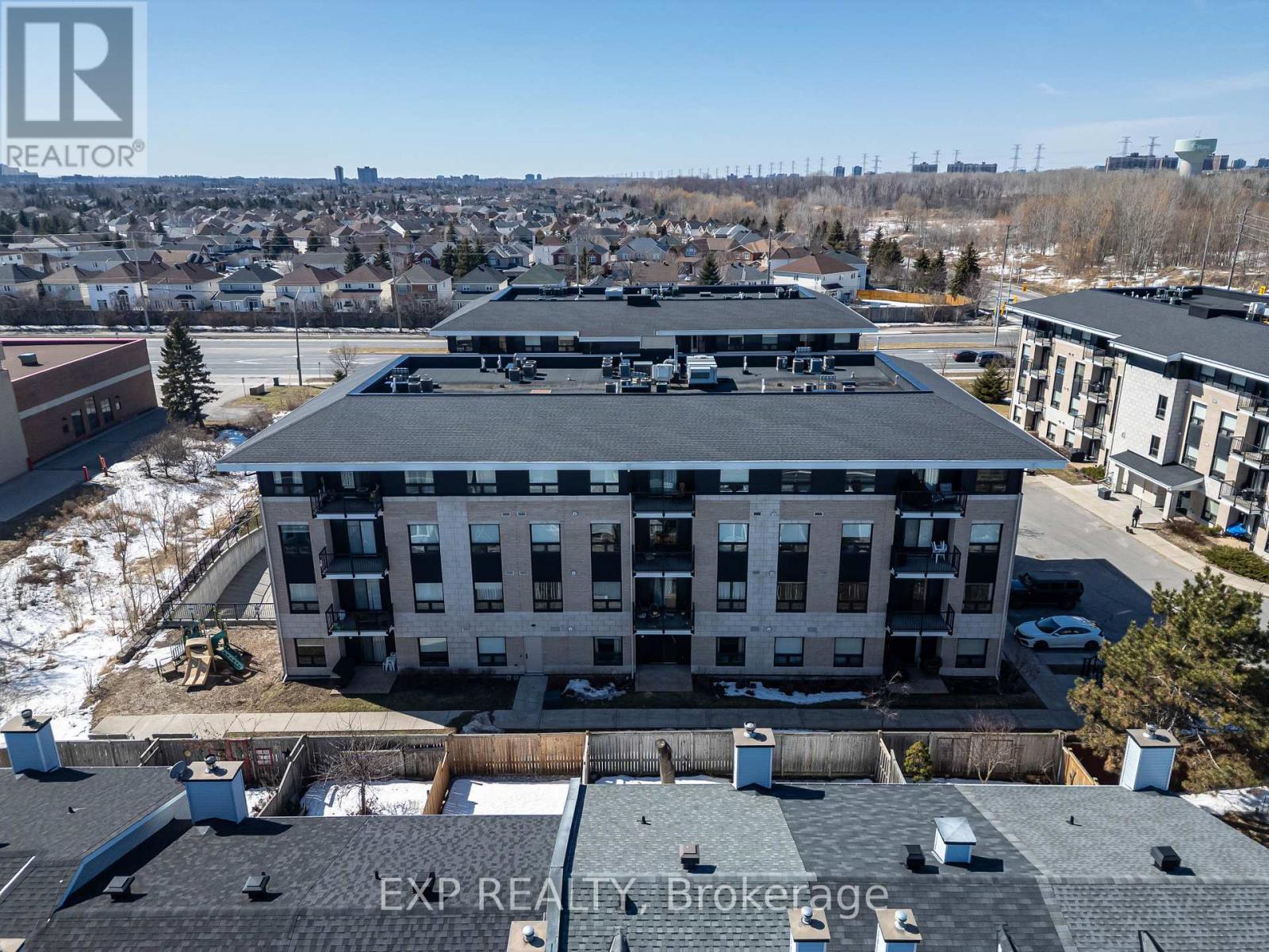 












304 - 225 WINTERFELL

,
Ottawa,




Ontario
K1G4J1

