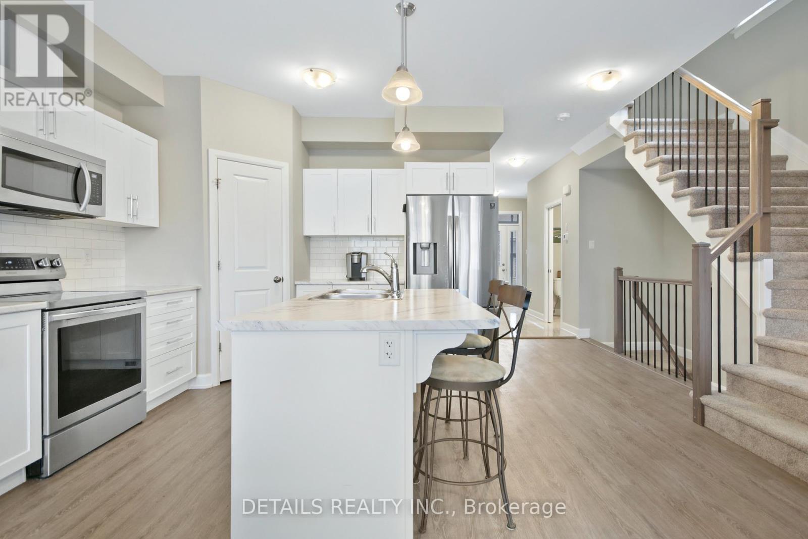 












14 TABER STREET N

,
Carleton Place,




Ontario
K7C0H2

