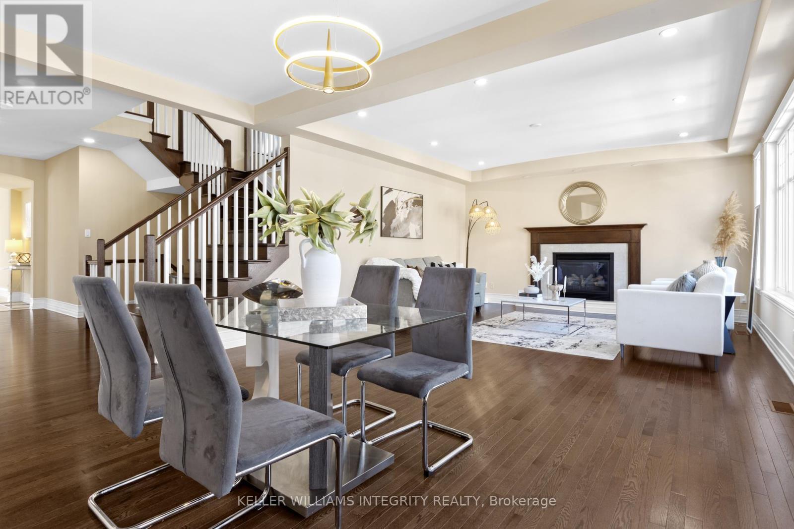 












302 RYWALK CIRCLE

,
Ottawa,




Ontario
K1T0C7

