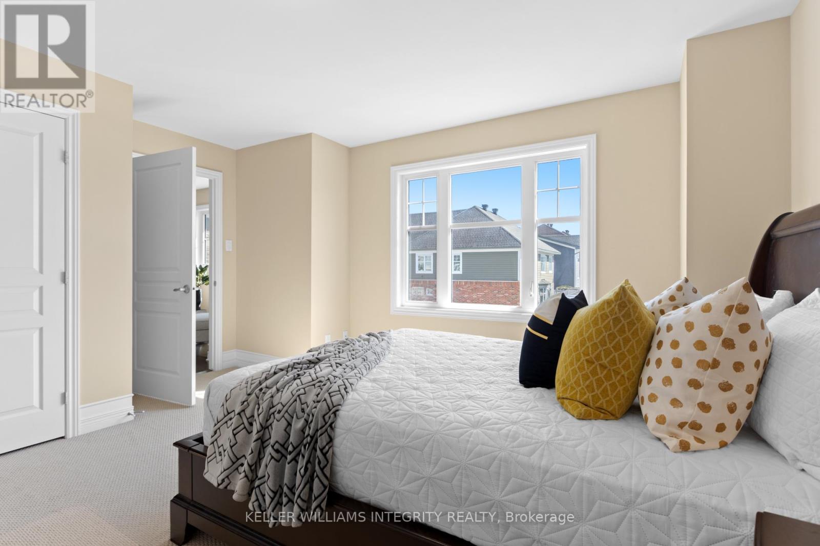 












302 RYWALK CIRCLE

,
Ottawa,




Ontario
K1T0C7

