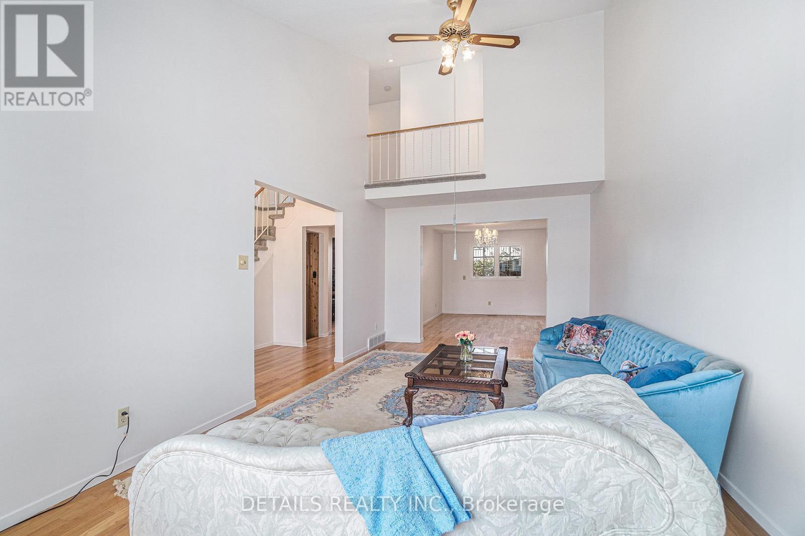












230 EQUESTRIAN DRIVE

,
Ottawa,




Ontario
K2M1A4

