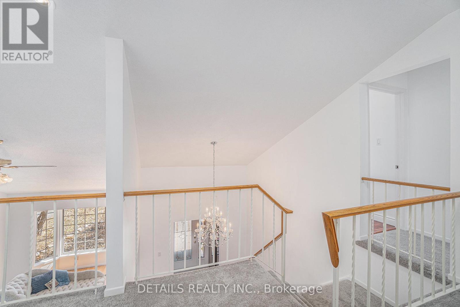 












230 EQUESTRIAN DRIVE

,
Ottawa,




Ontario
K2M1A4

