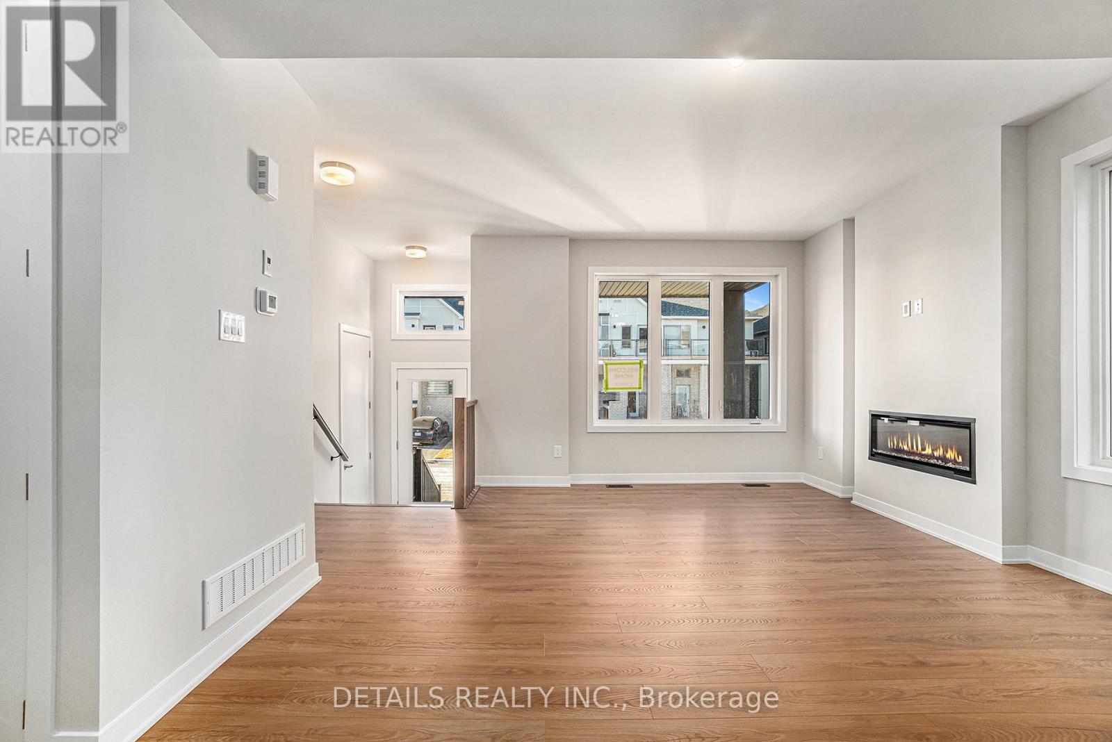 












337 CATSFOOT WALK

,
Ottawa,




Ontario
K2J7G7

