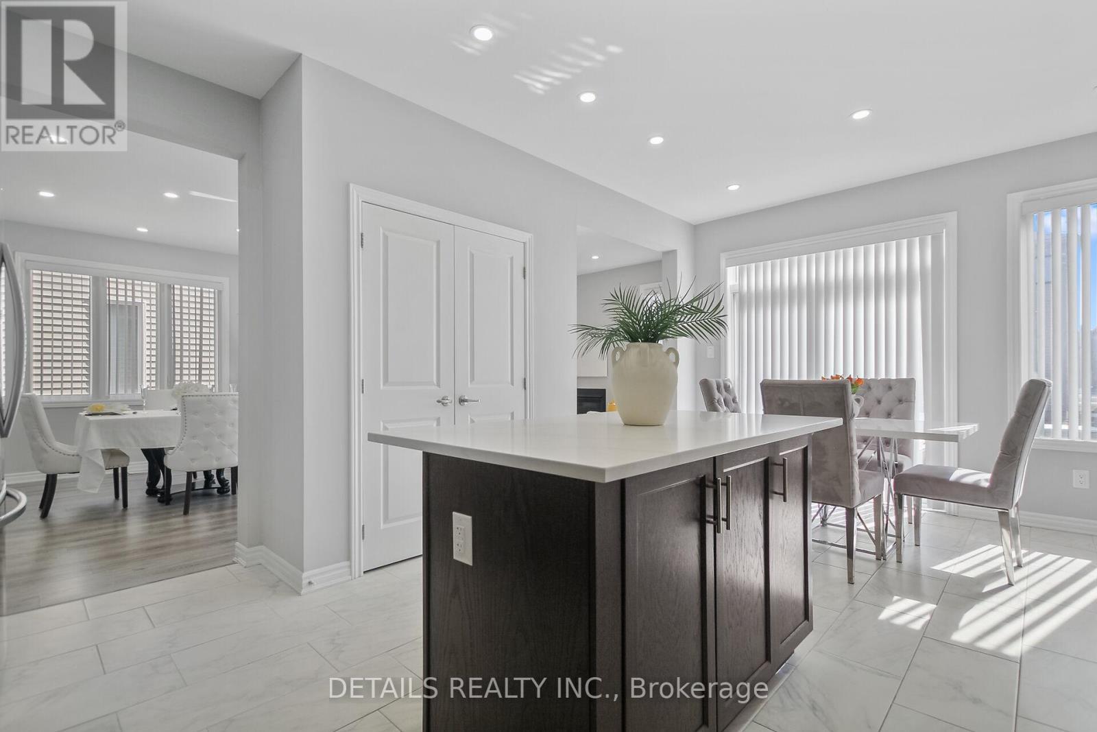 












147 UNITY PLACE

,
Ottawa,




Ontario
K2S2Y8

