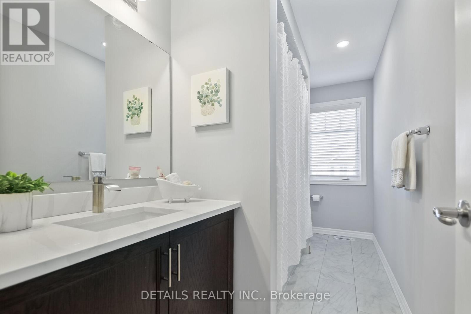 












147 UNITY PLACE

,
Ottawa,




Ontario
K2S2Y8

