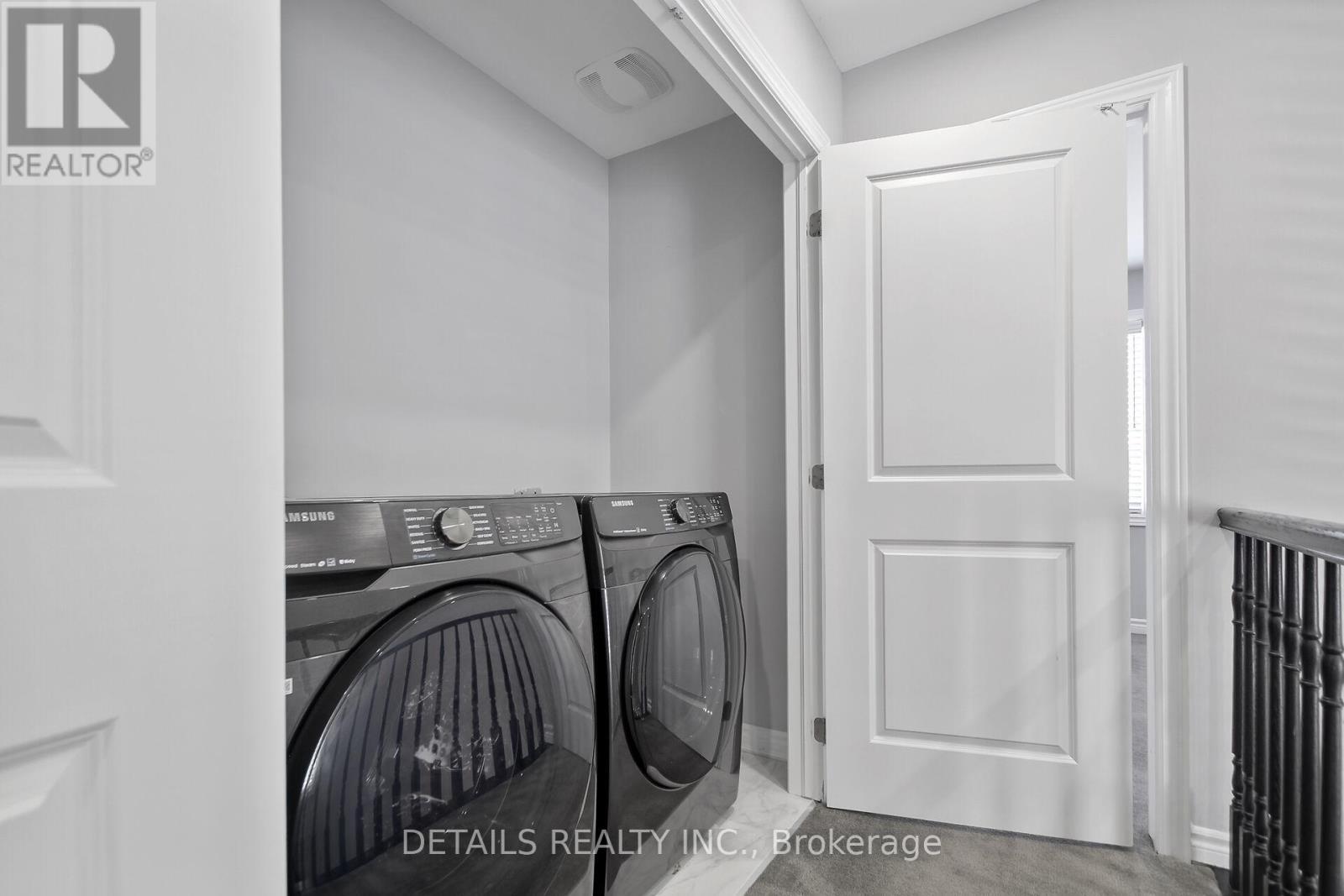 












147 UNITY PLACE

,
Ottawa,




Ontario
K2S2Y8

