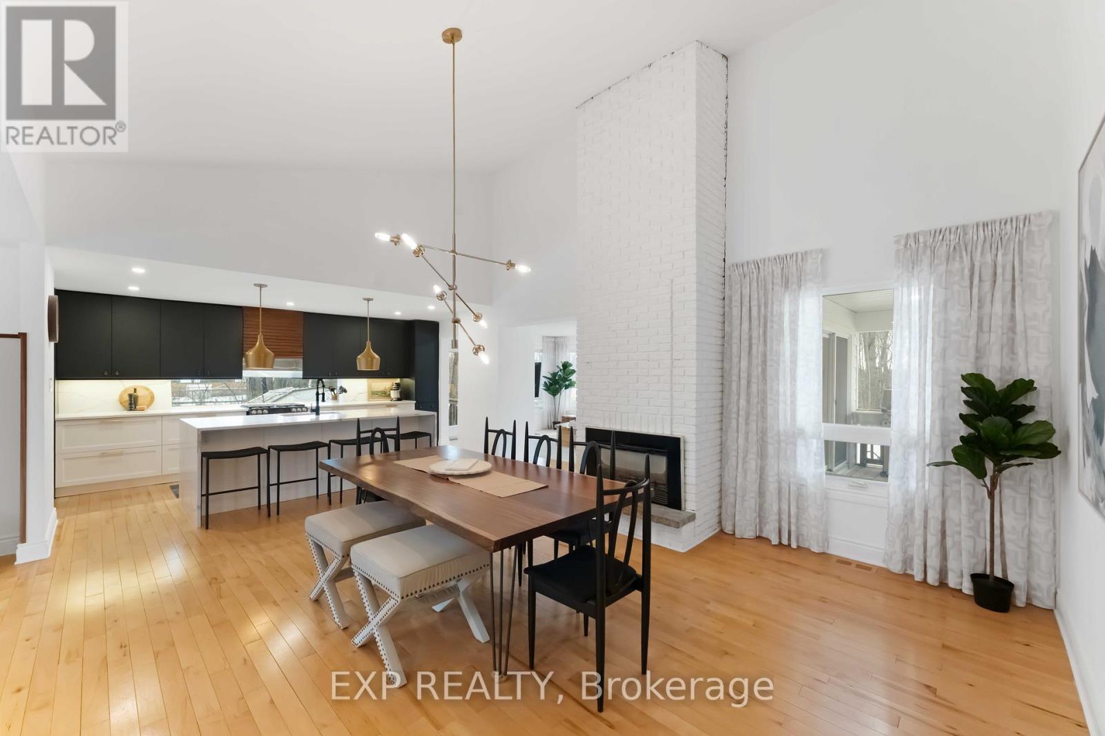 












4688 FALLOWFIELD ROAD

,
Ottawa,




Ontario
K2J4S4

