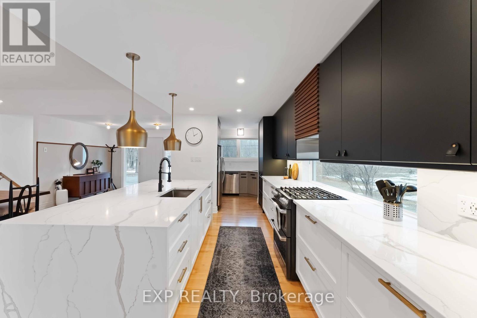 












4688 FALLOWFIELD ROAD

,
Ottawa,




Ontario
K2J4S4

