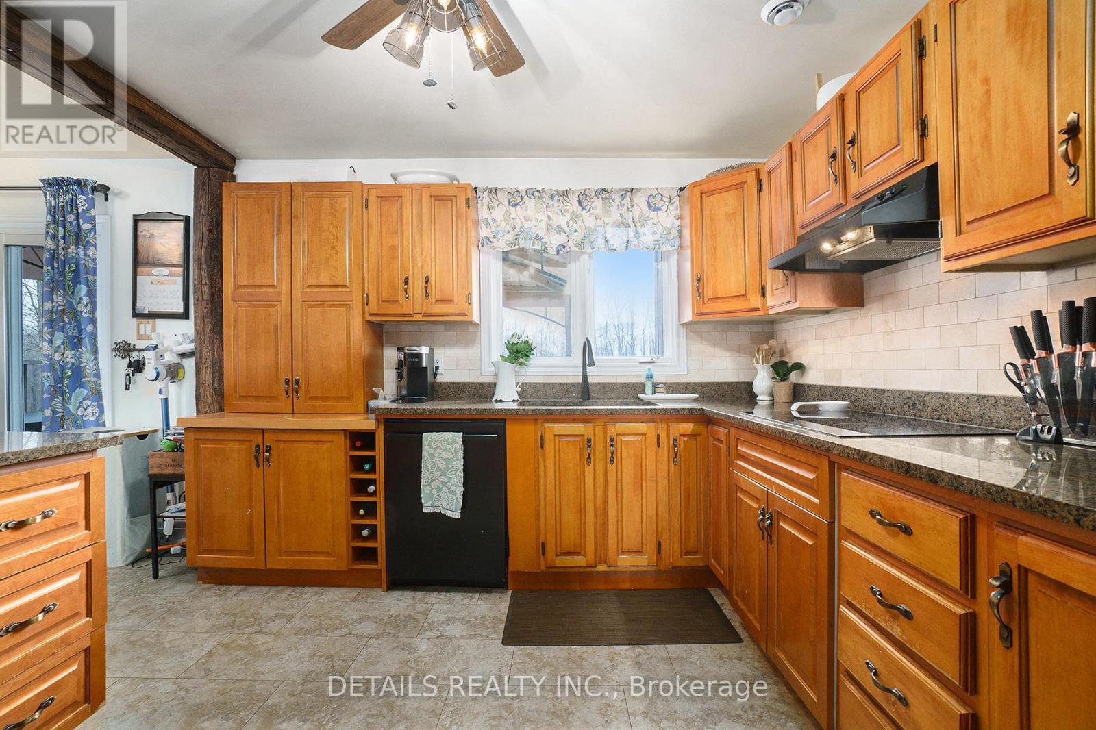 












10083 MCINTYRE ROAD

,
North Dundas,




Ontario
K0E1S0

