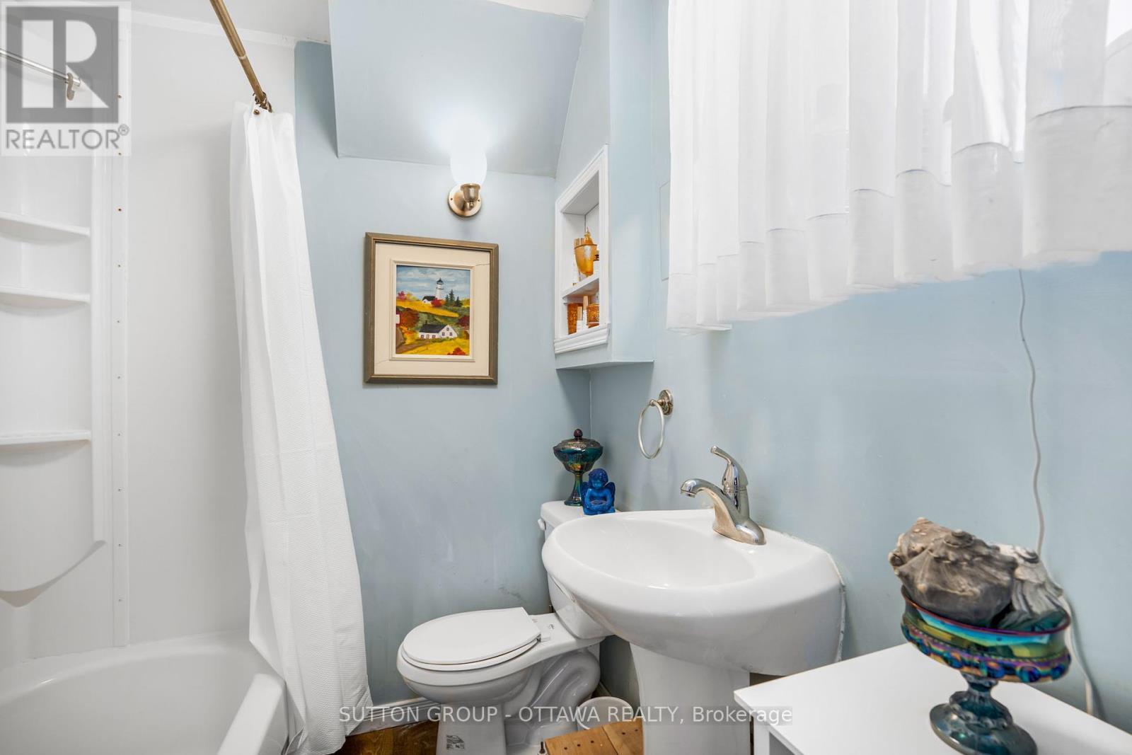 












3758 KENNEDY AVENUE

,
North Glengarry,




Ontario
K0C1B0

