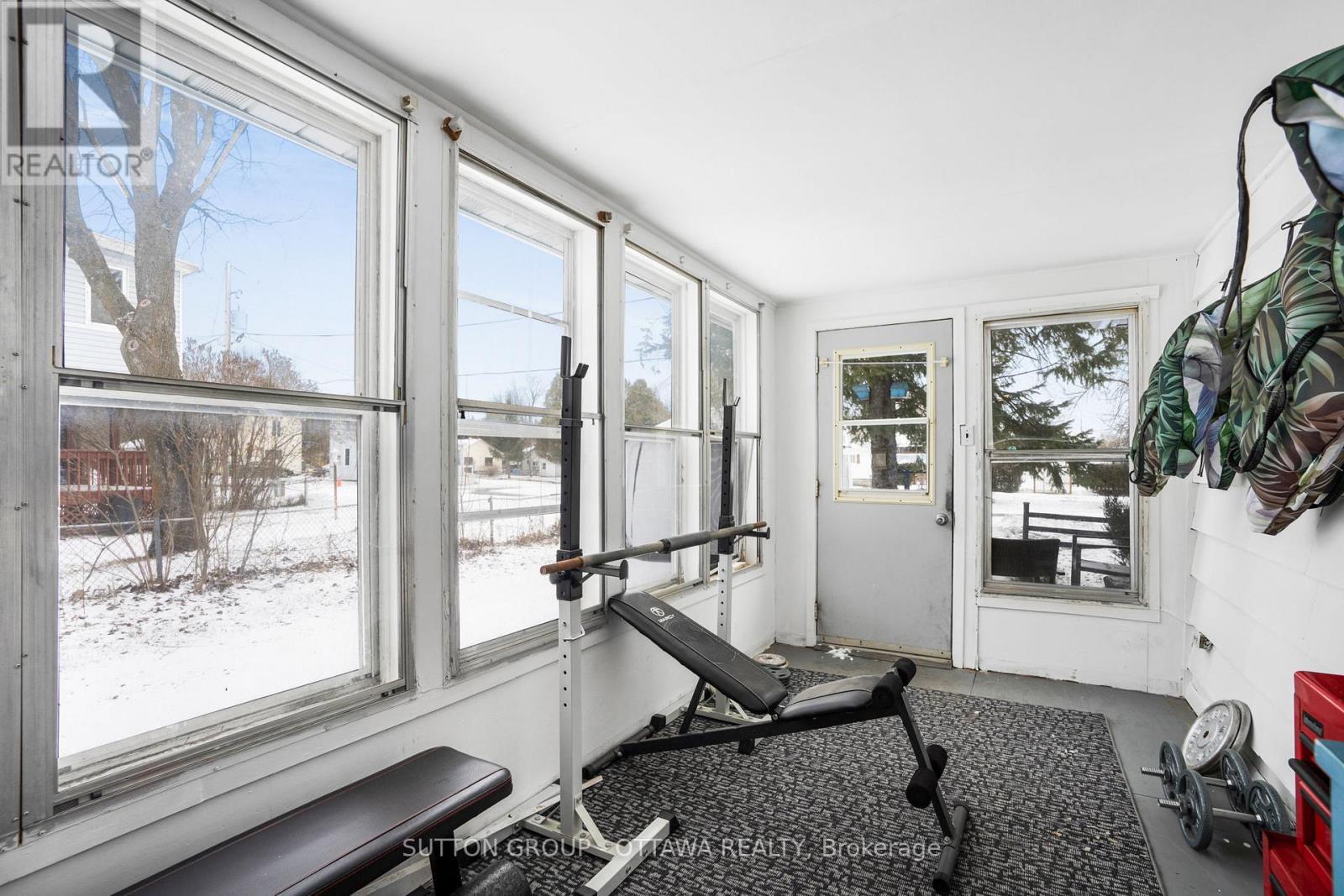 












3758 KENNEDY AVENUE

,
North Glengarry,




Ontario
K0C1B0

