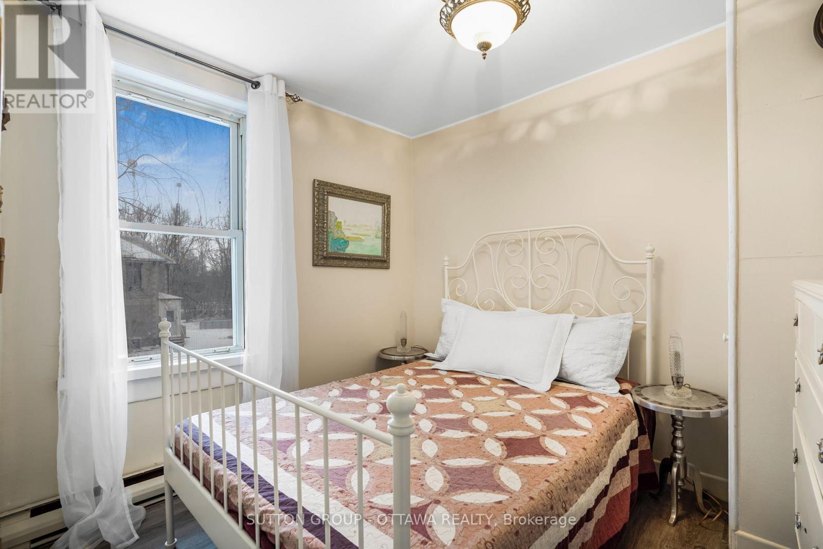 












3758 KENNEDY AVENUE

,
North Glengarry,




Ontario
K0C1B0


