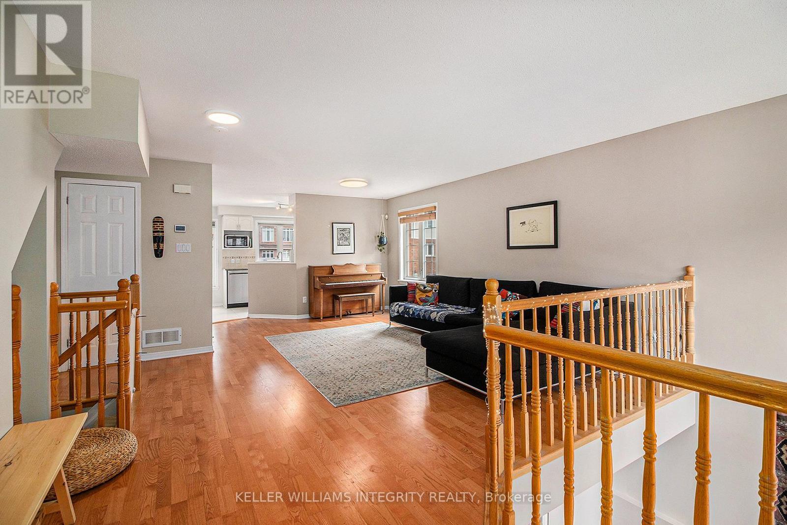 












36 - 1512 WALKLEY ROAD

,
Ottawa,




Ontario
K1V2G7

