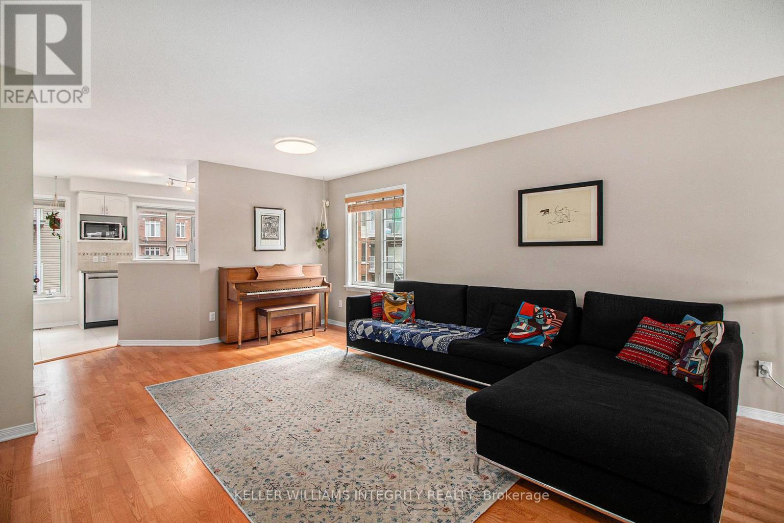 












36 - 1512 WALKLEY ROAD

,
Ottawa,




Ontario
K1V2G7

