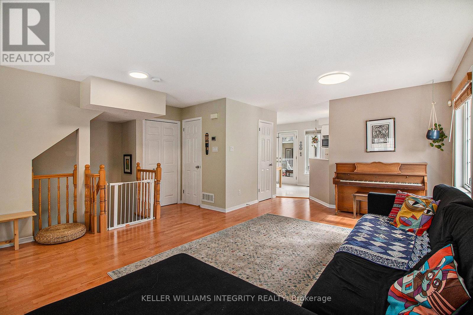 












36 - 1512 WALKLEY ROAD

,
Ottawa,




Ontario
K1V2G7

