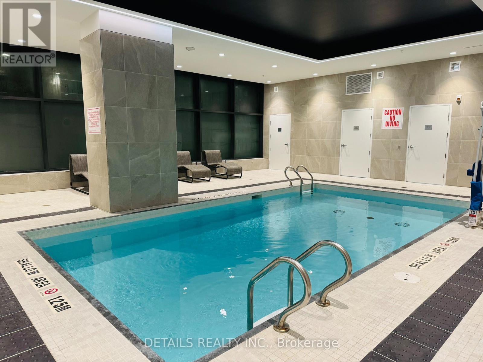 












1102 - 340 QUEEN STREET

,
Ottawa,




Ontario
K1R0G1

