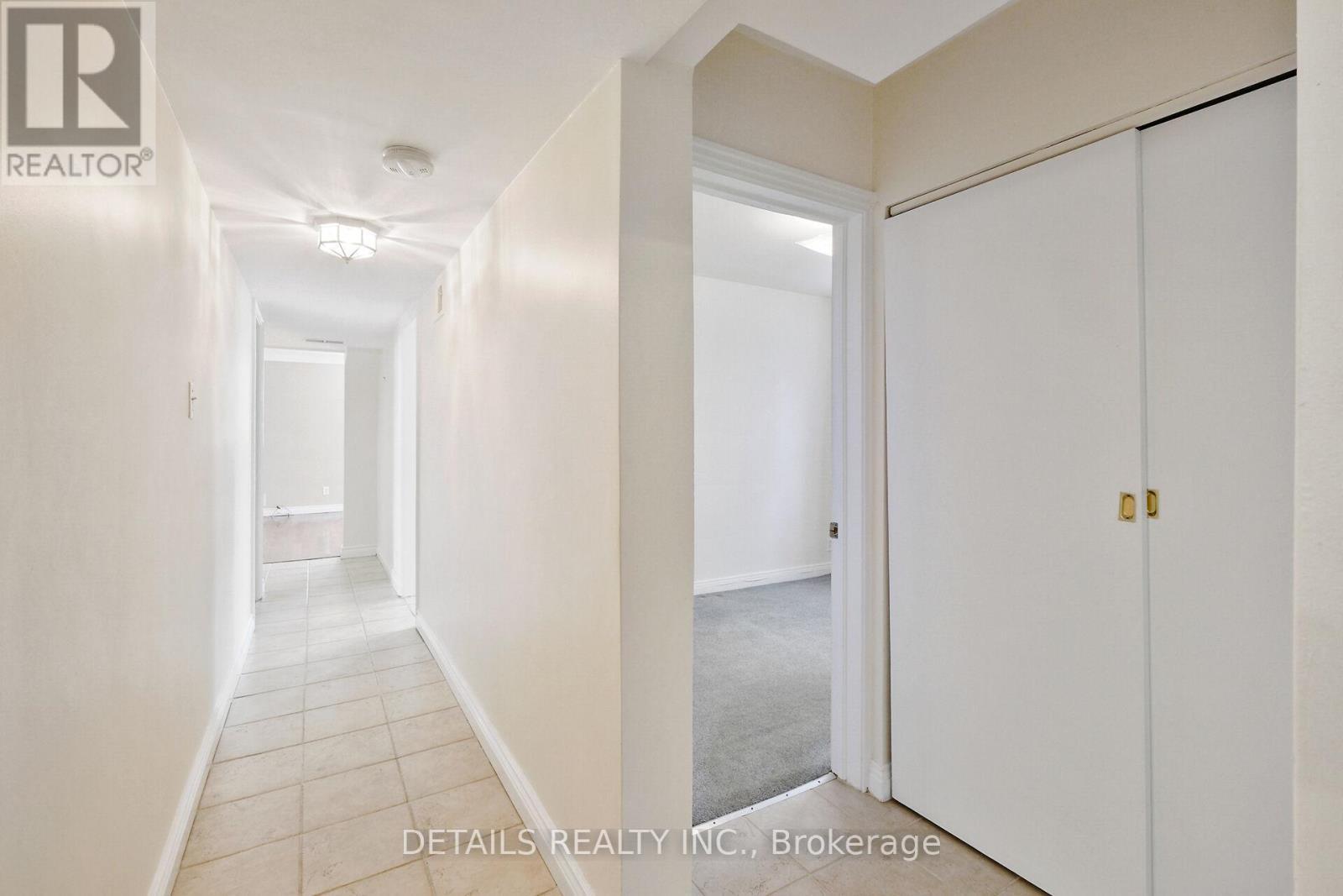 












309 CURRELL AVENUE

,
Ottawa,




Ontario
K1Z7J7

