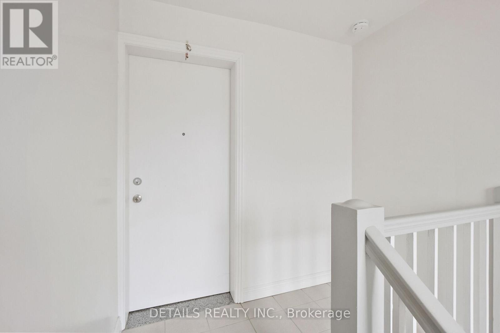 












309 CURRELL AVENUE

,
Ottawa,




Ontario
K1Z7J7


