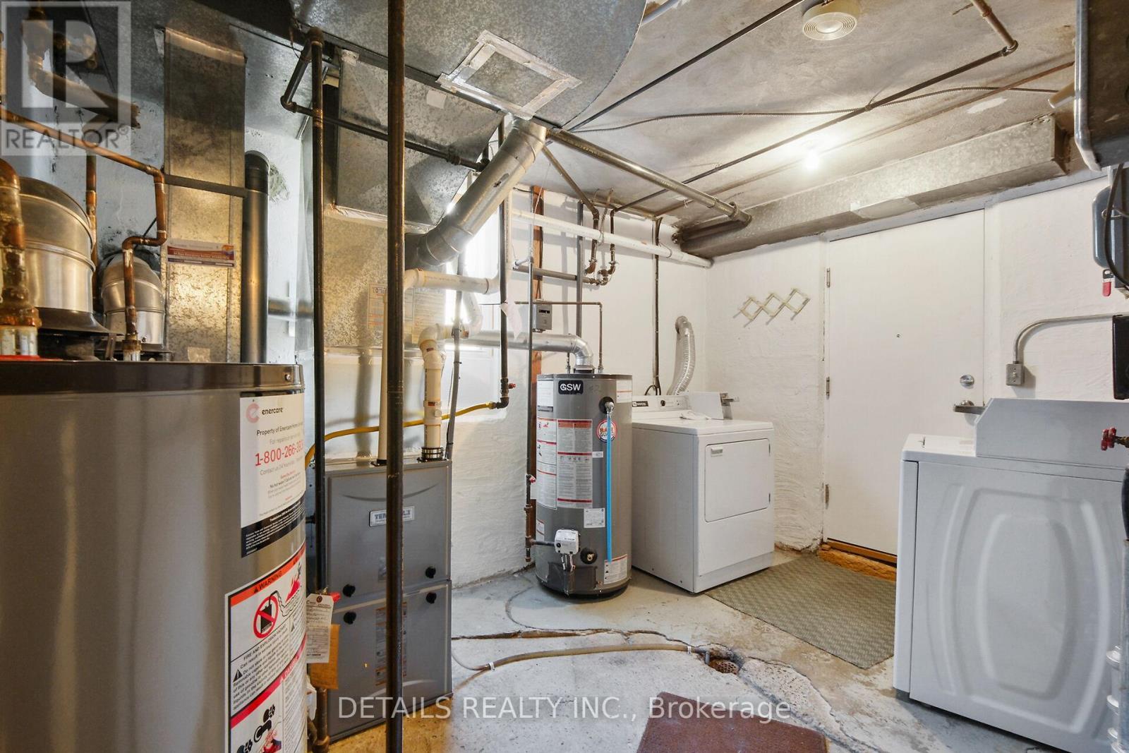 












309 CURRELL AVENUE

,
Ottawa,




Ontario
K1Z7J7

