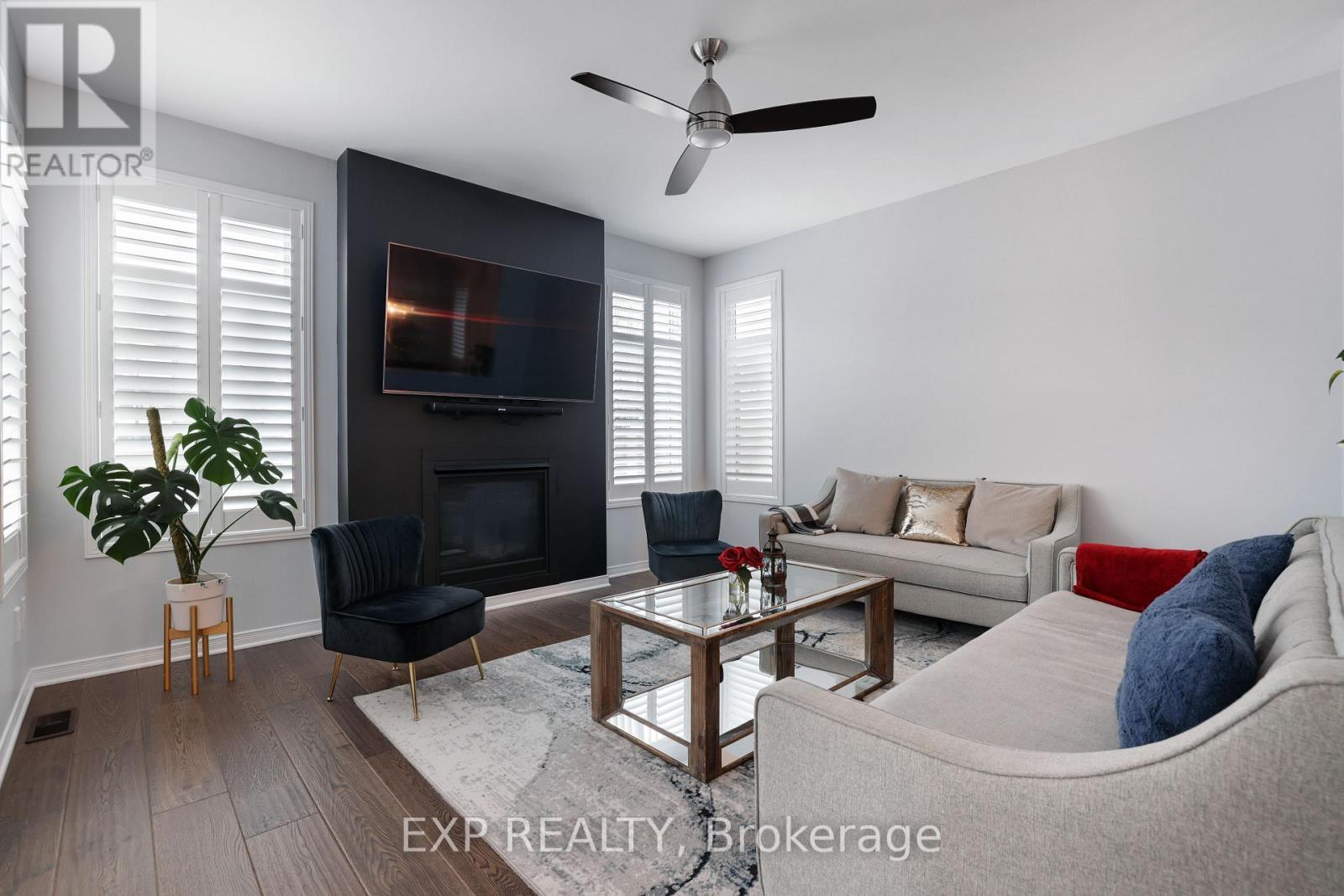 












188 BALIKUN HEIGHTS

,
Ottawa,




Ontario
K2V0B6

