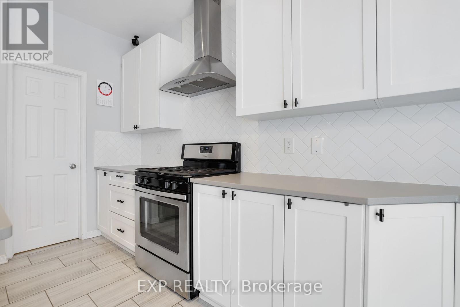 












188 BALIKUN HEIGHTS

,
Ottawa,




Ontario
K2V0B6

