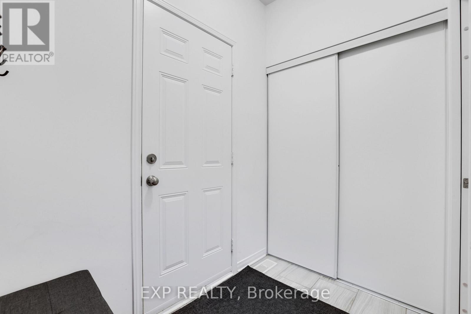 












188 BALIKUN HEIGHTS

,
Ottawa,




Ontario
K2V0B6

