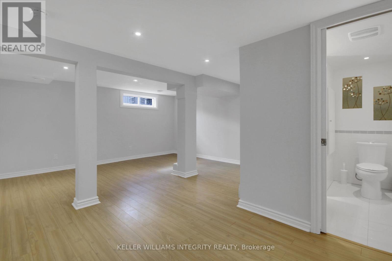 












5 - 3691 ALBION ROAD

,
Ottawa,




Ontario
K1T1P2

