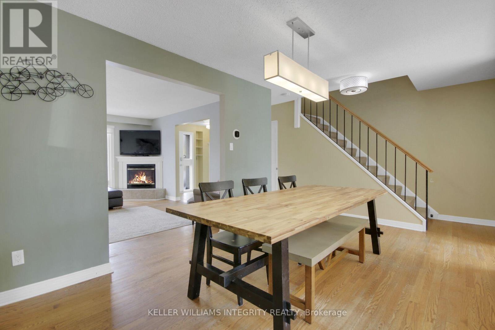 












5 - 3691 ALBION ROAD

,
Ottawa,




Ontario
K1T1P2

