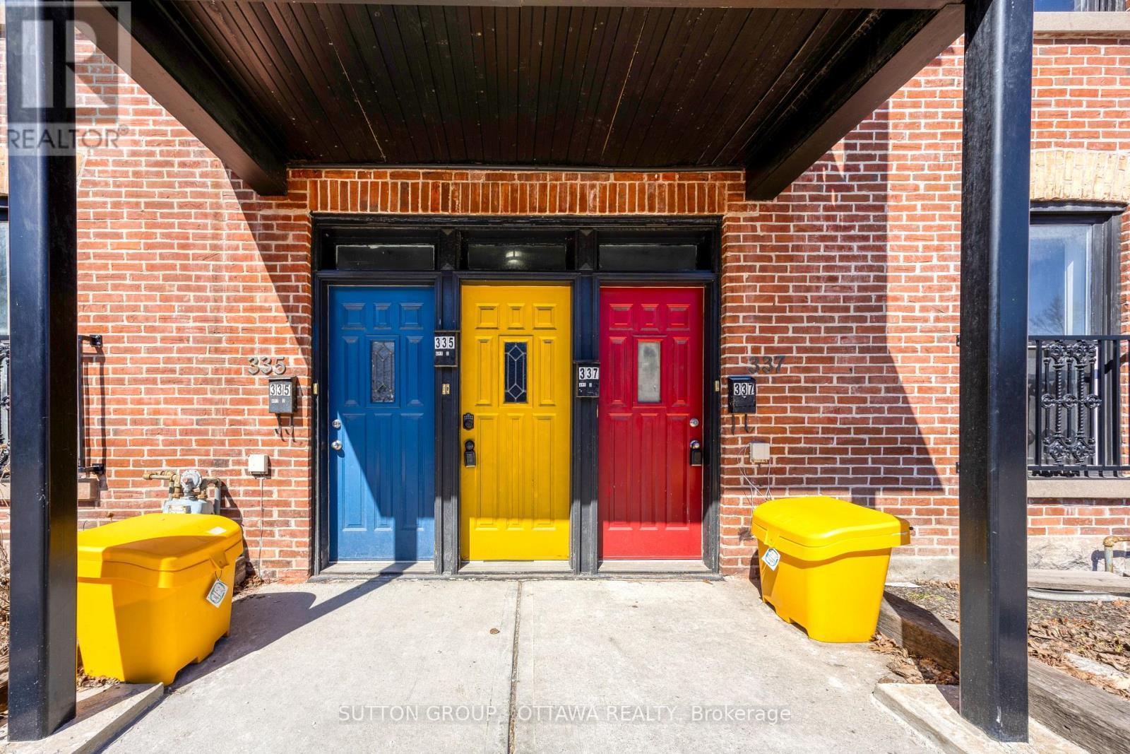 












335-337 ST PATRICK STREET

,
Ottawa,




Ontario
K1N5K6

