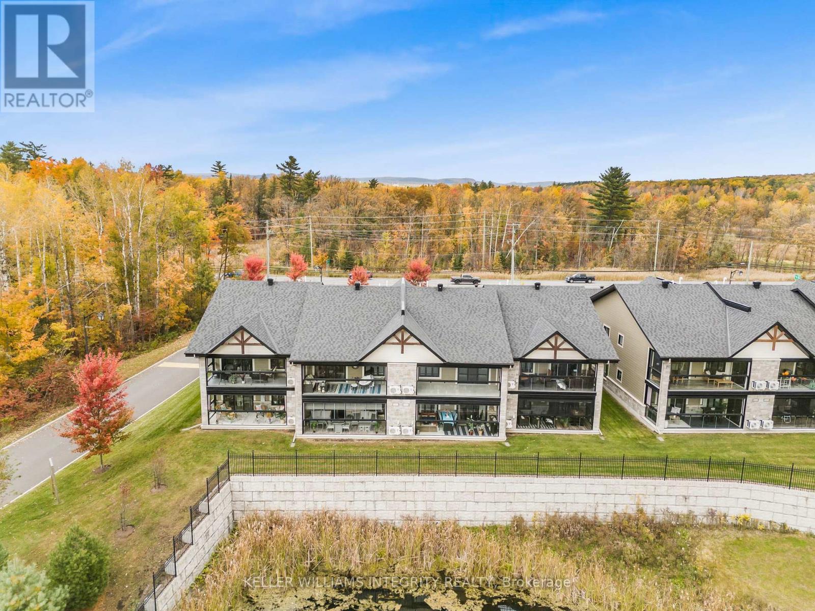 












212 - 290 MASTERS LANE

,
Clarence-Rockland,




Ontario
K4K0K5

