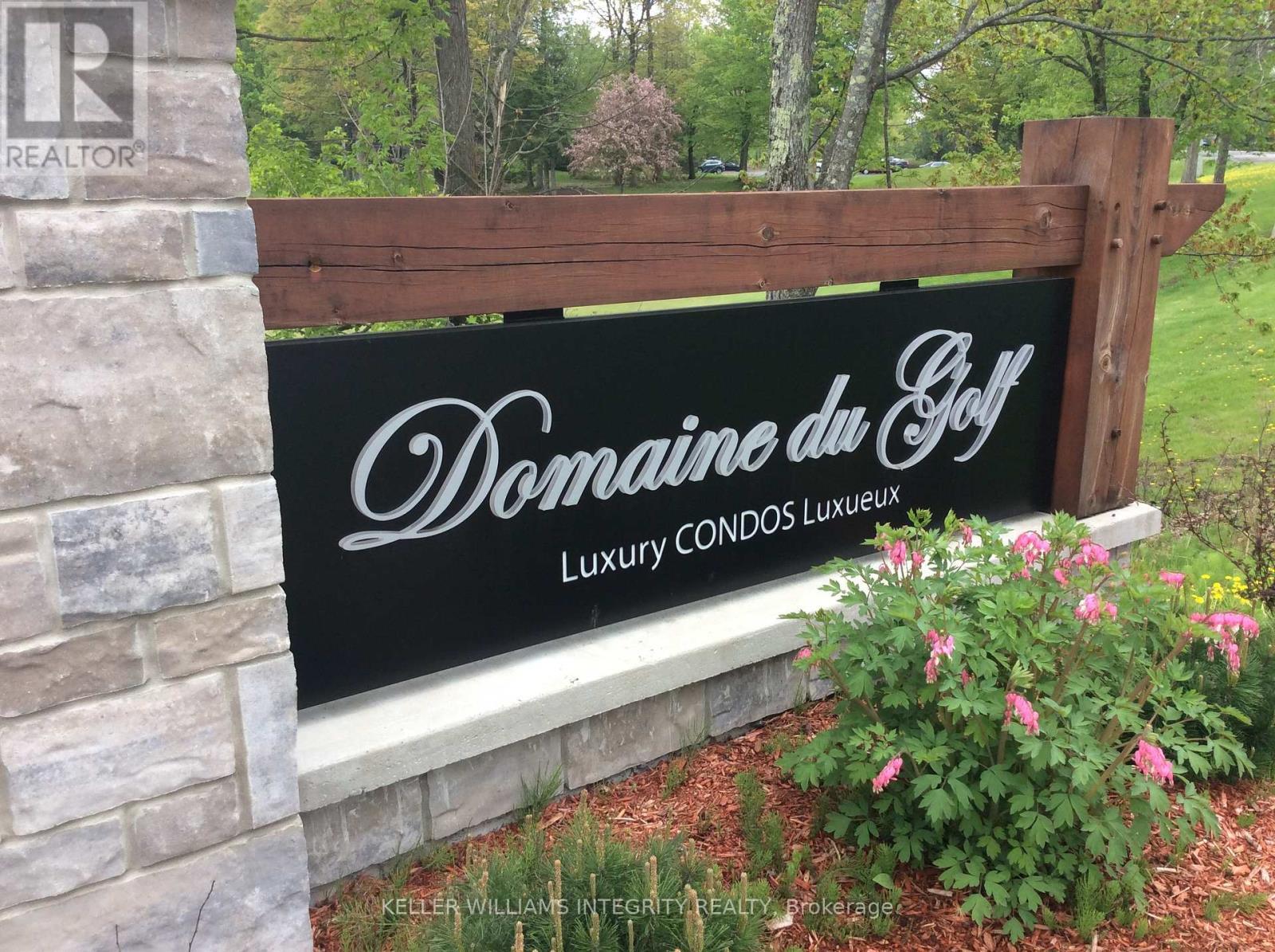 












212 - 290 MASTERS LANE

,
Clarence-Rockland,




Ontario
K4K0K5

